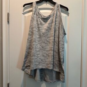 Casual tank top with cute button back